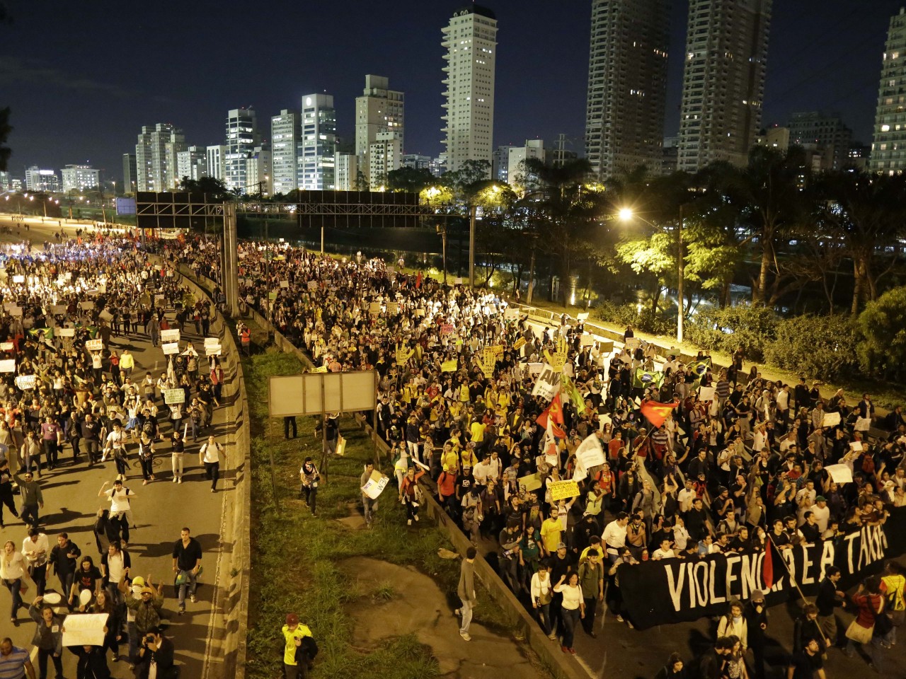 Brazilians accuse police of harsh crowd tactics