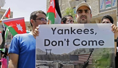 Jordanians torch U.S. flag in anti-U.S. protest